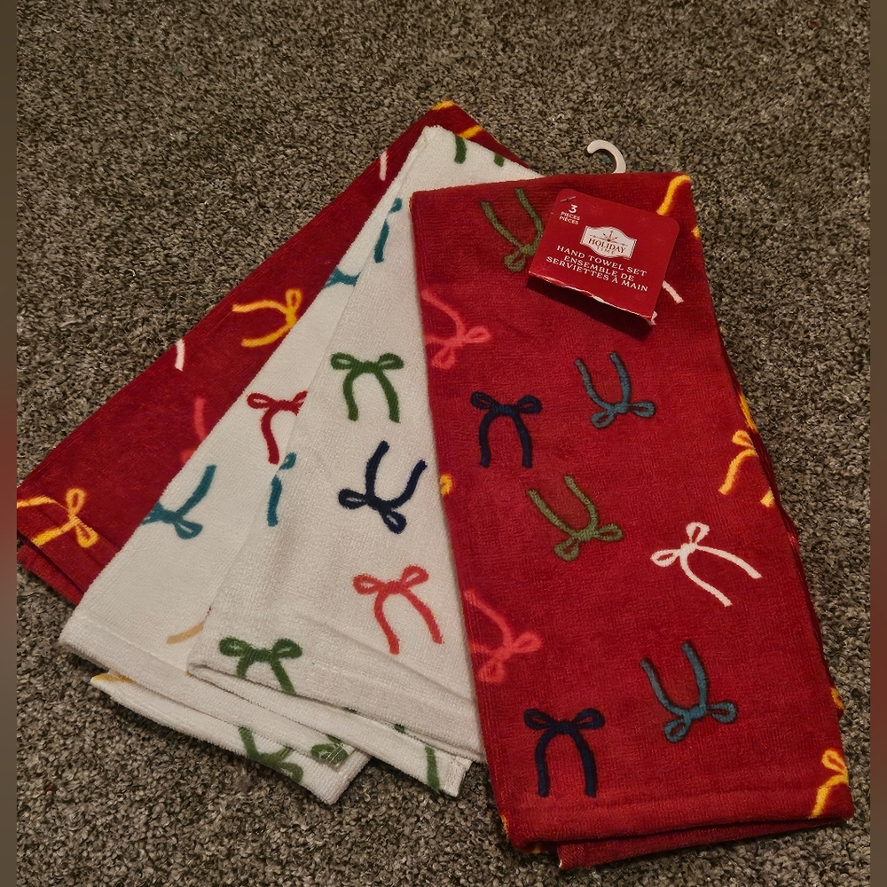 Colourful Bow Pattern Set Of 3 Hand Towels Kitchen Or Bathroom